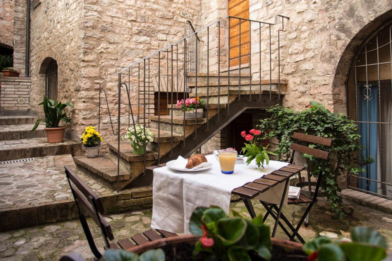 Turchese Apartamento Spello Exterior foto
